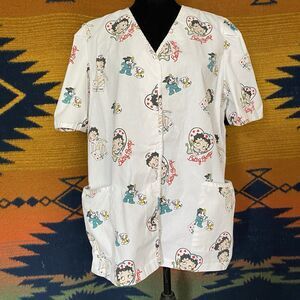 Vintage 90’s Betty Boop Scrubs Top. Size XL. Pockets. Rare. Nurse. Cartoon. USA.